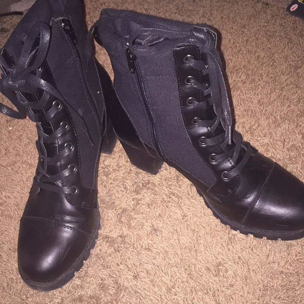 BRAND NEW XOXO brand combat boot heels